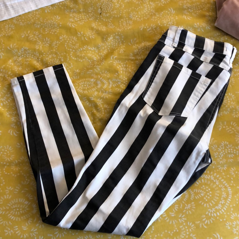 Size 29 stretchy!!